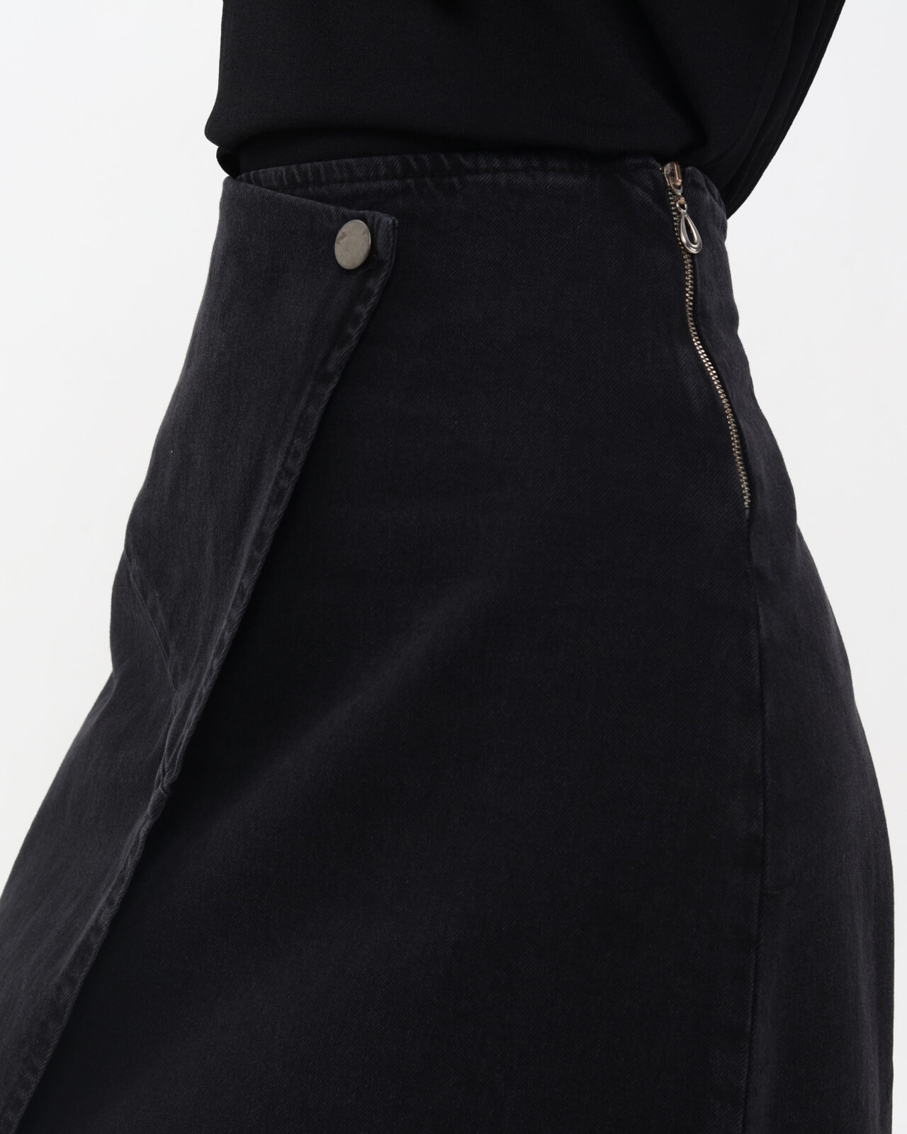 TTOSKBL61022TR-front-flap-button-skirt